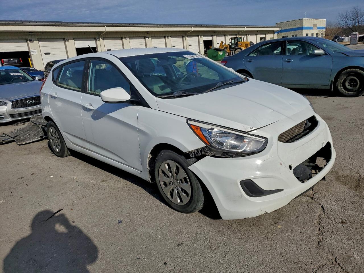 2017 HYUNDAI ACCENT SE photo 4