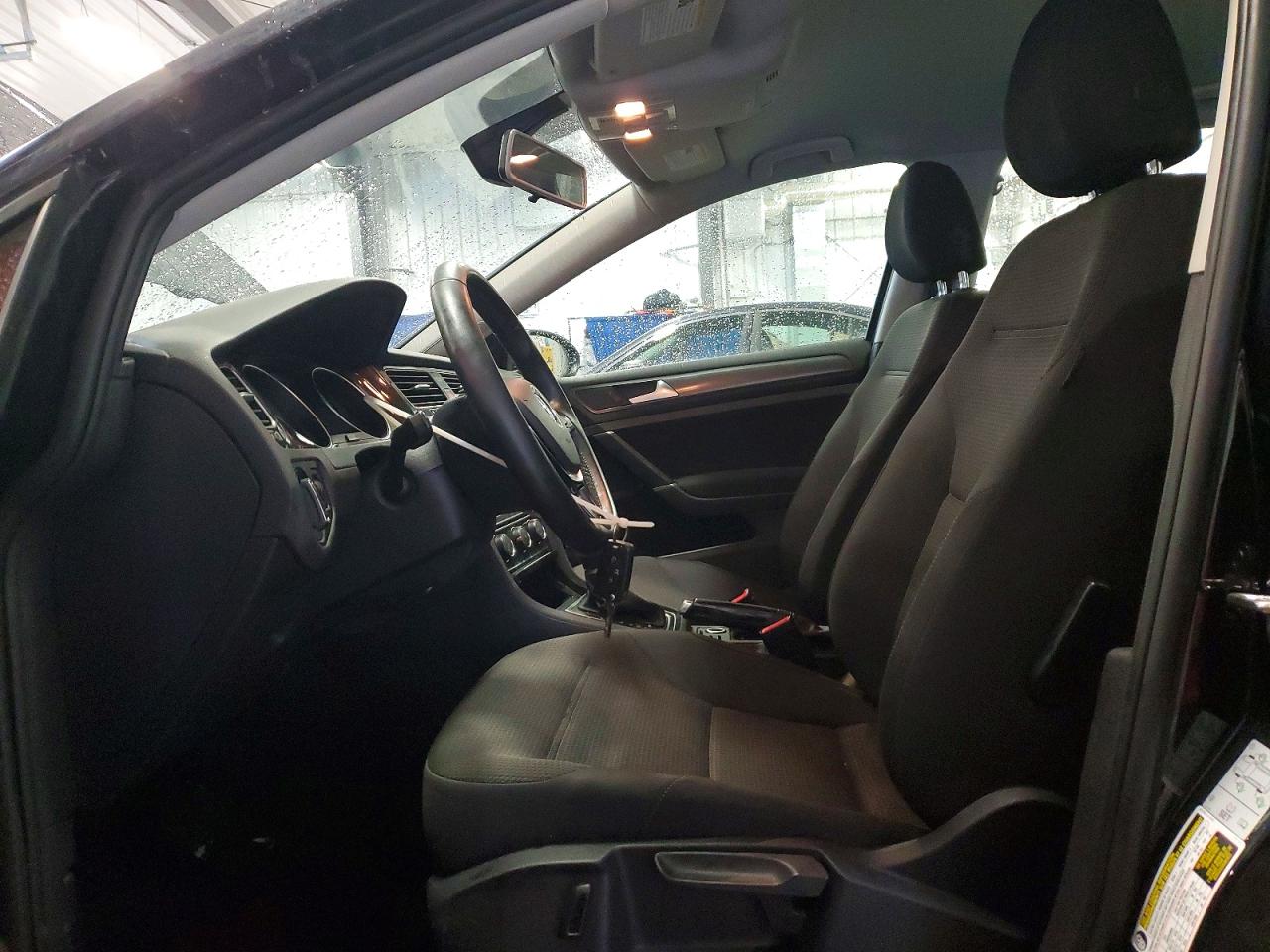 2019 VOLKSWAGEN GOLF SPORTWAGEN S photo 13