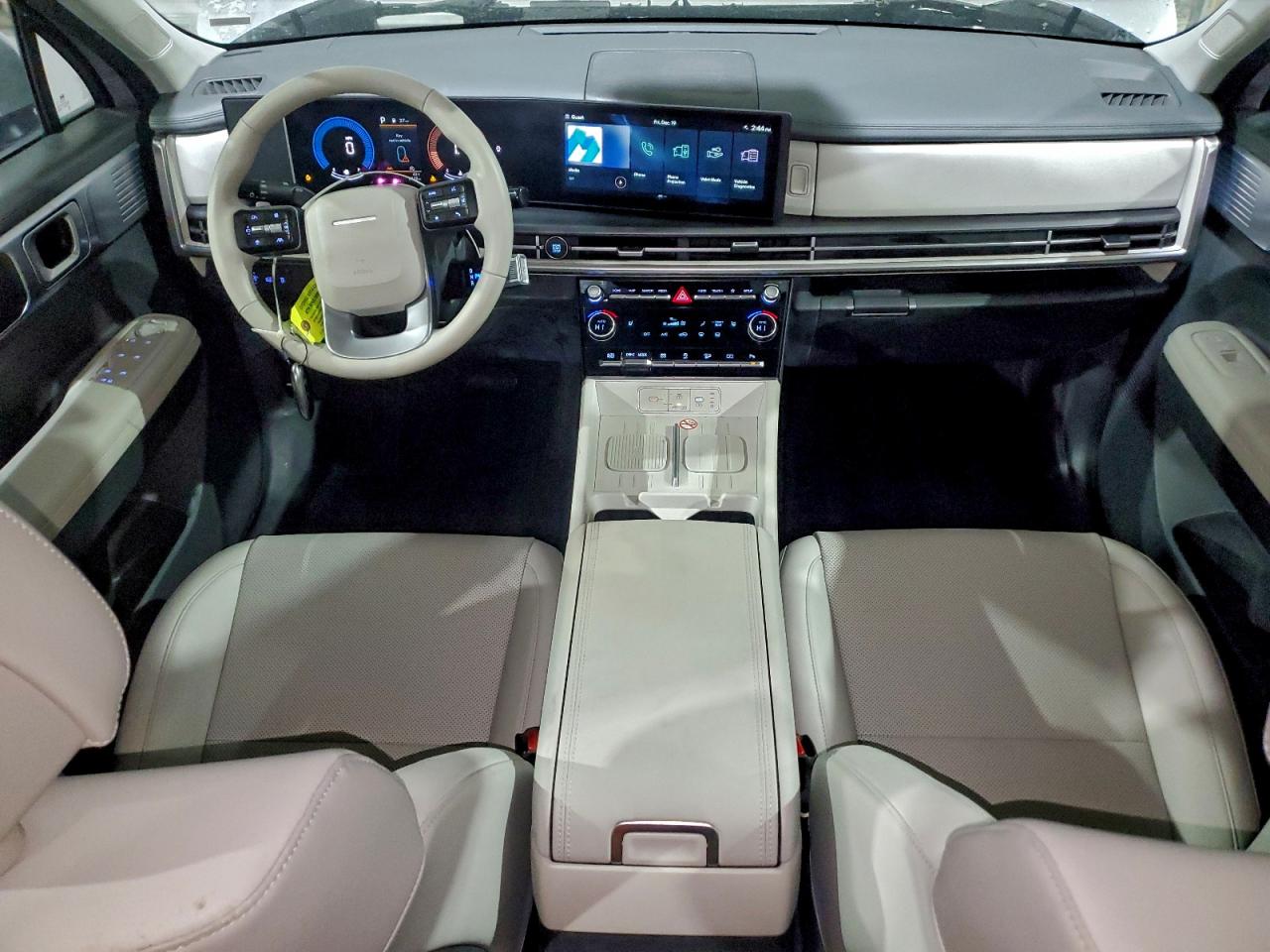 2026 HYUNDAI SANTA FE SEL photo 8