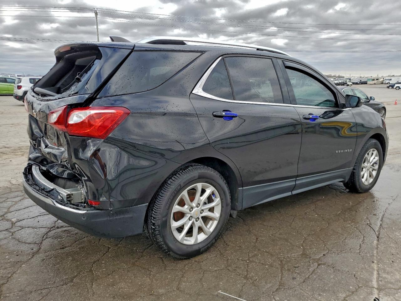 2019 CHEVROLET EQUINOX LT photo 3