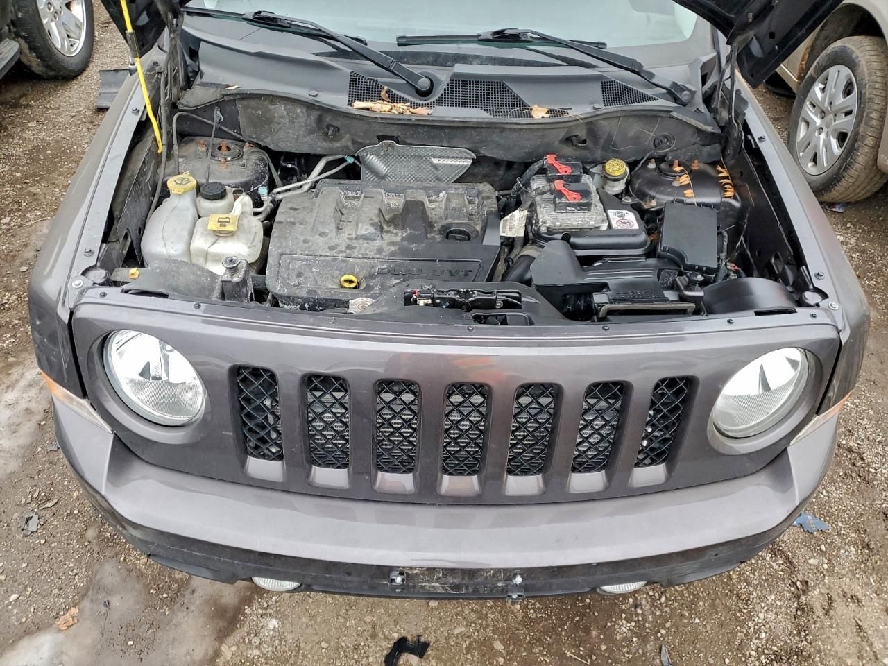 2015 JEEP PATRIOT LATITUDE photo 11