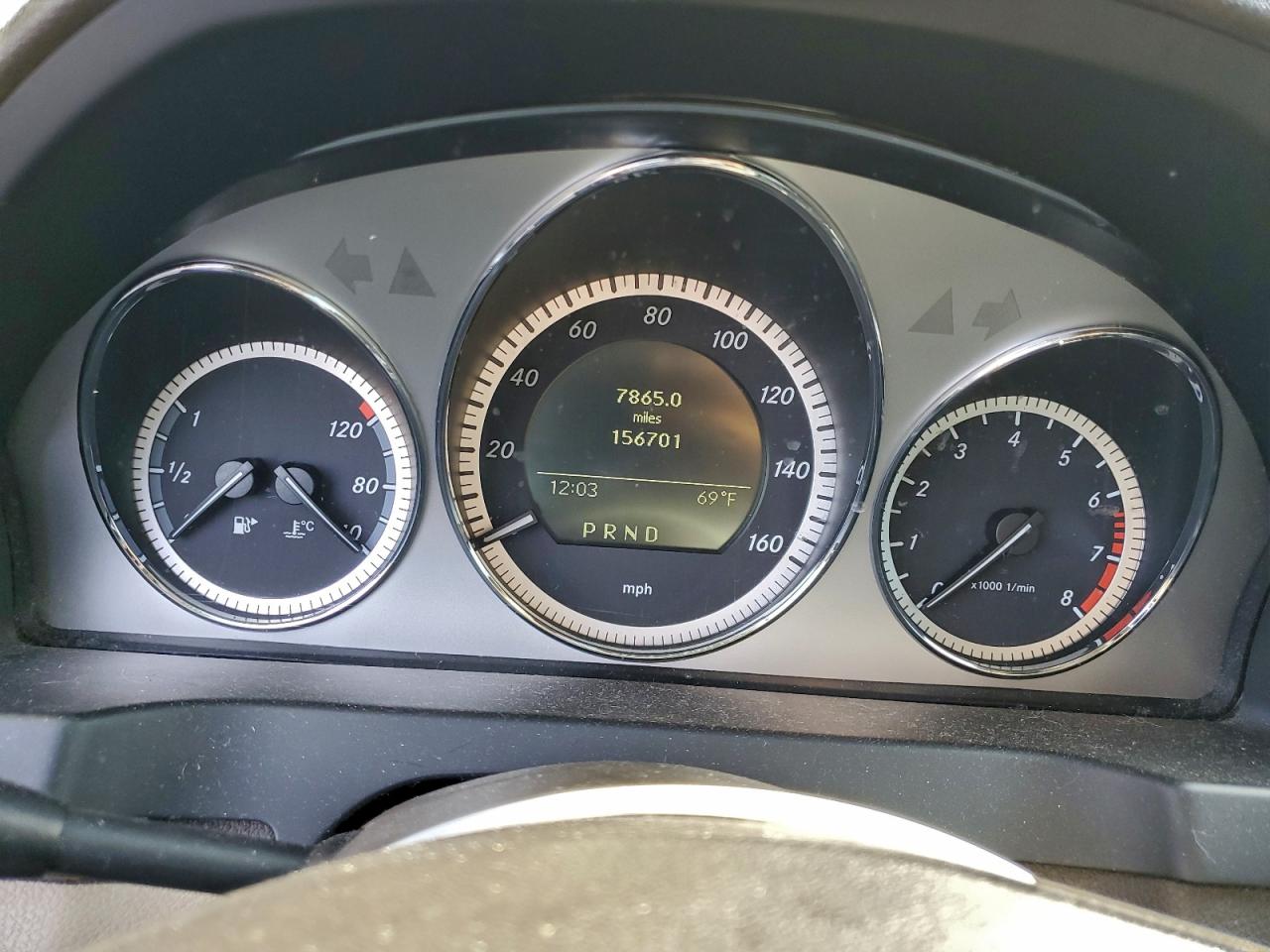 2011 MERCEDES-BENZ C 300 photo 9