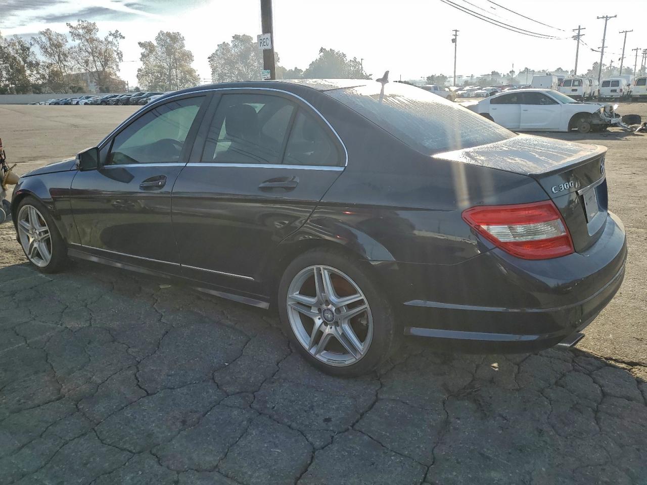 2011 MERCEDES-BENZ C 300 photo 2