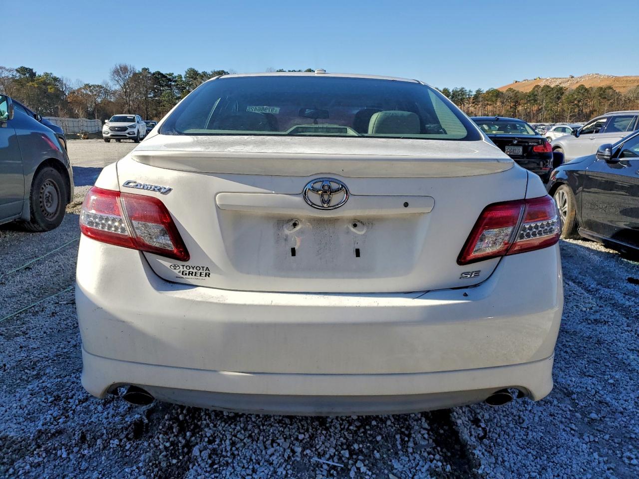 2011 TOYOTA CAMRY BASE photo 11