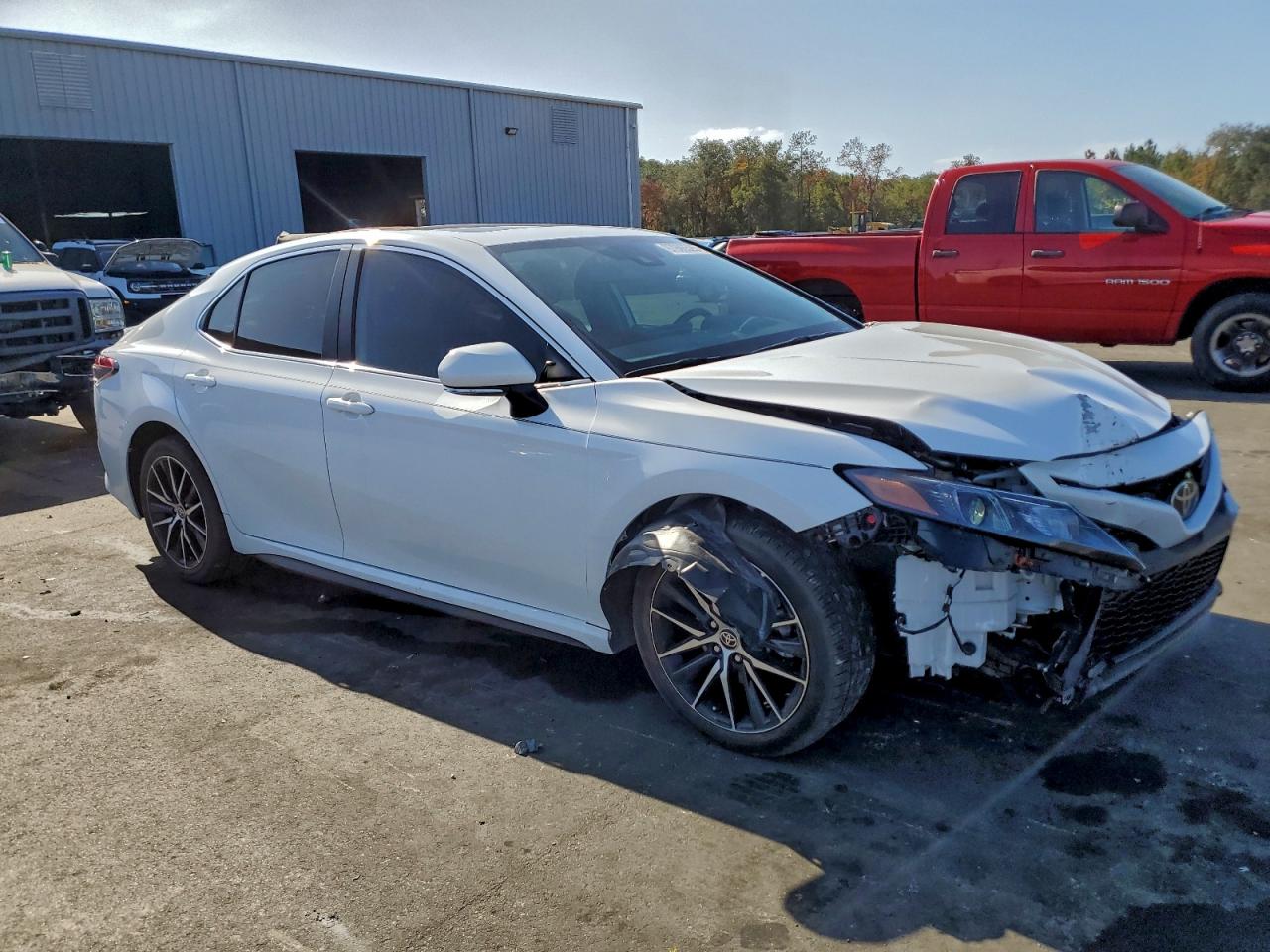 2024 TOYOTA CAMRY SE NIGHT SHADE photo 4