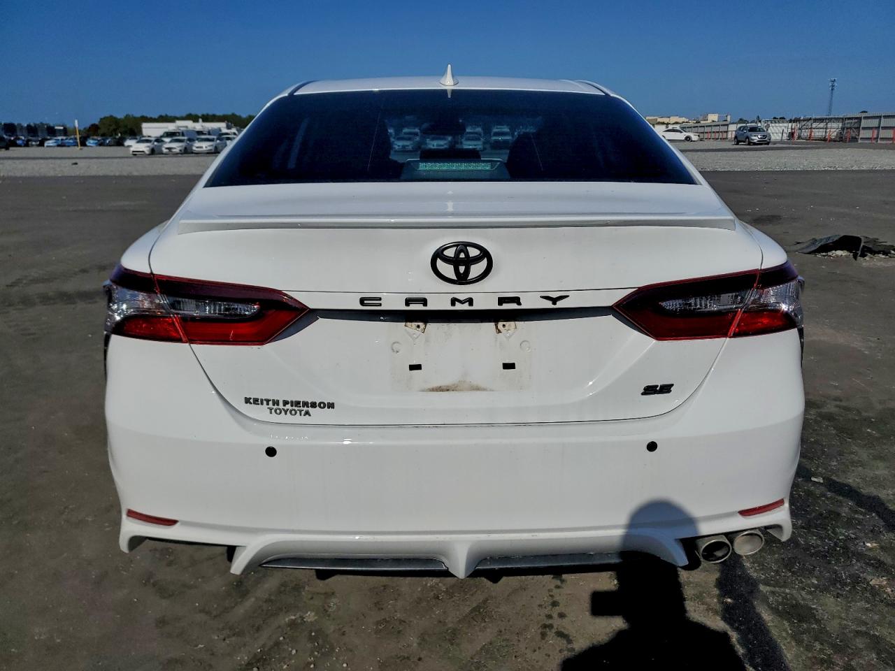 2024 TOYOTA CAMRY SE NIGHT SHADE photo 6