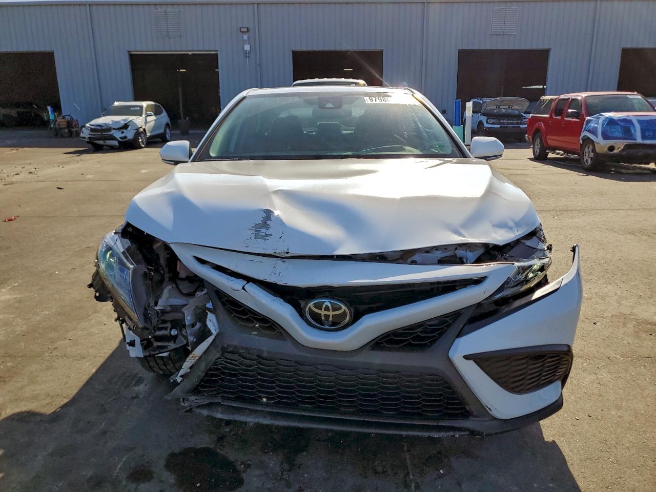 2024 TOYOTA CAMRY SE NIGHT SHADE photo 5