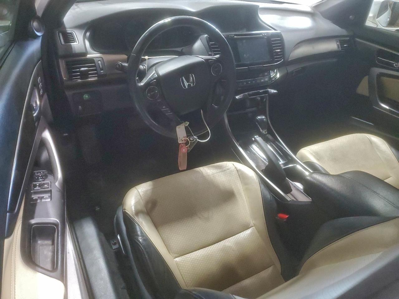 2016 HONDA ACCORD EXL photo 8