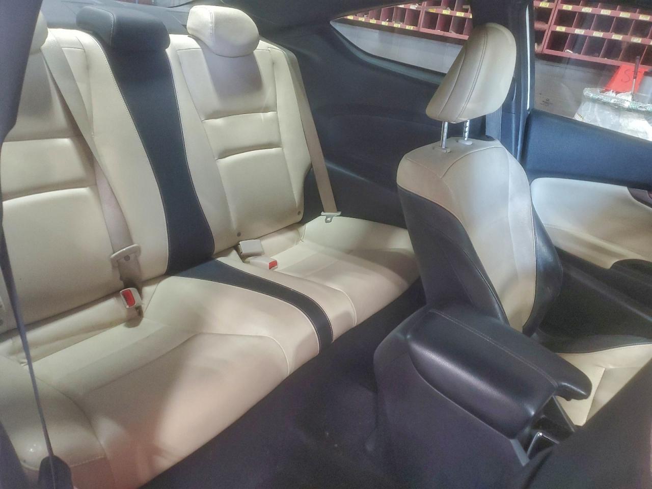 2016 HONDA ACCORD EXL photo 10