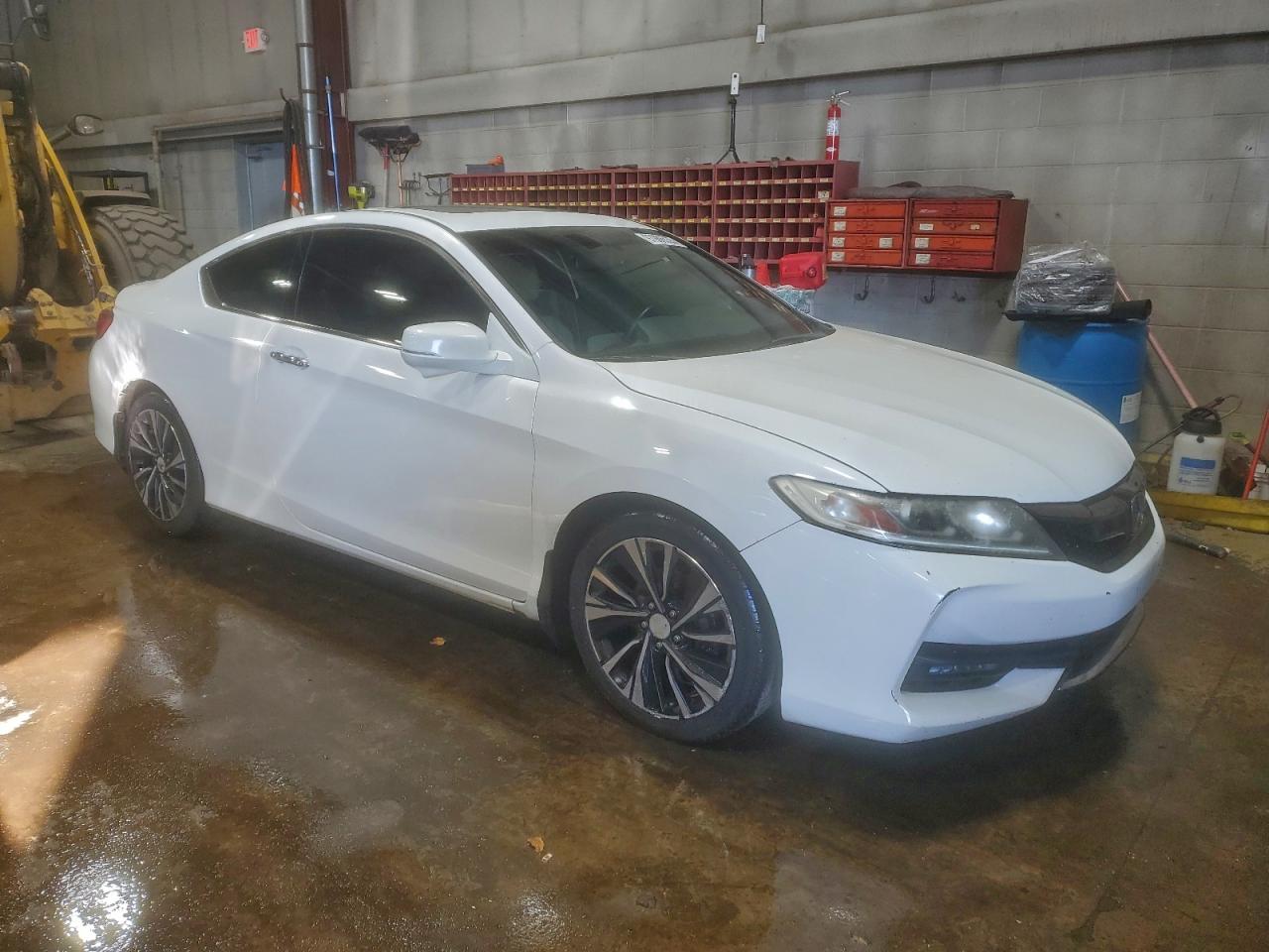 2016 HONDA ACCORD EXL photo 4