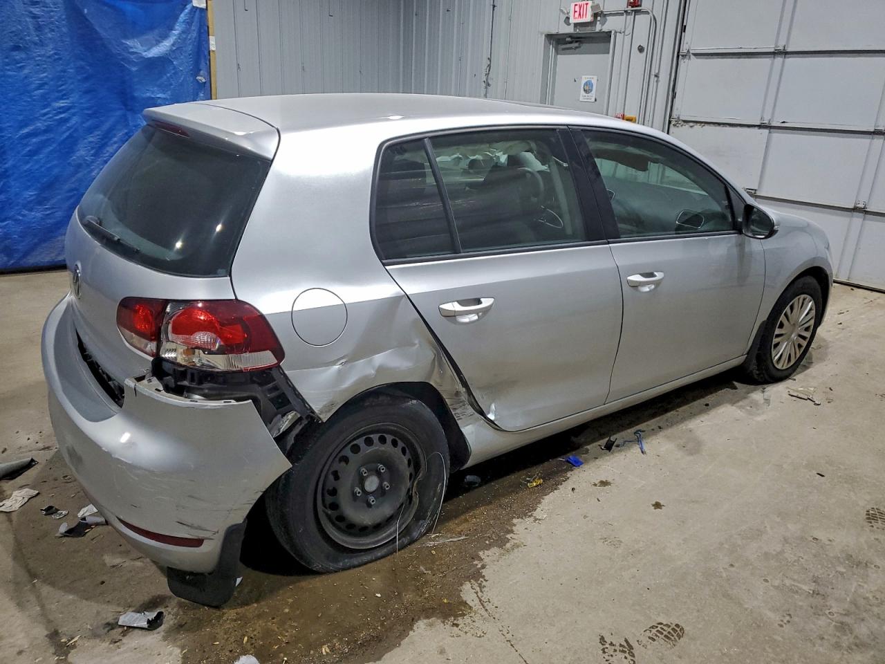 2011 VOLKSWAGEN GOLF photo 3