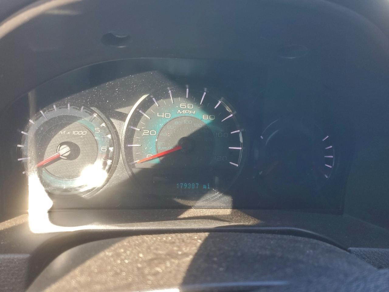 2011 FORD FUSION SE photo 9
