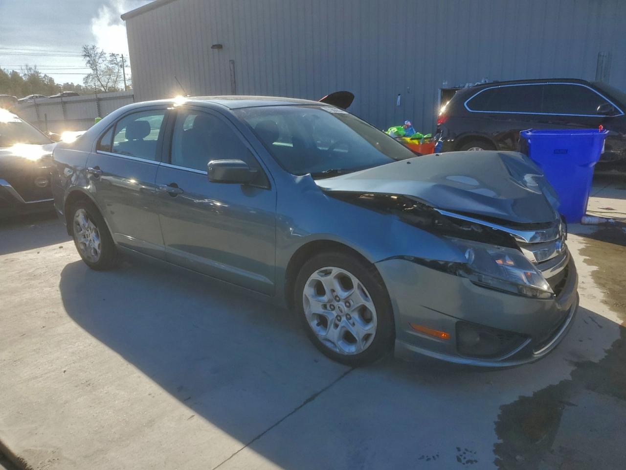 2011 FORD FUSION SE photo 4