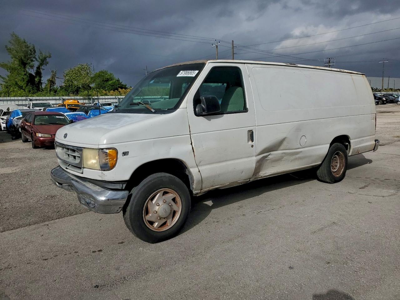 2002 FORD ECONOLINE