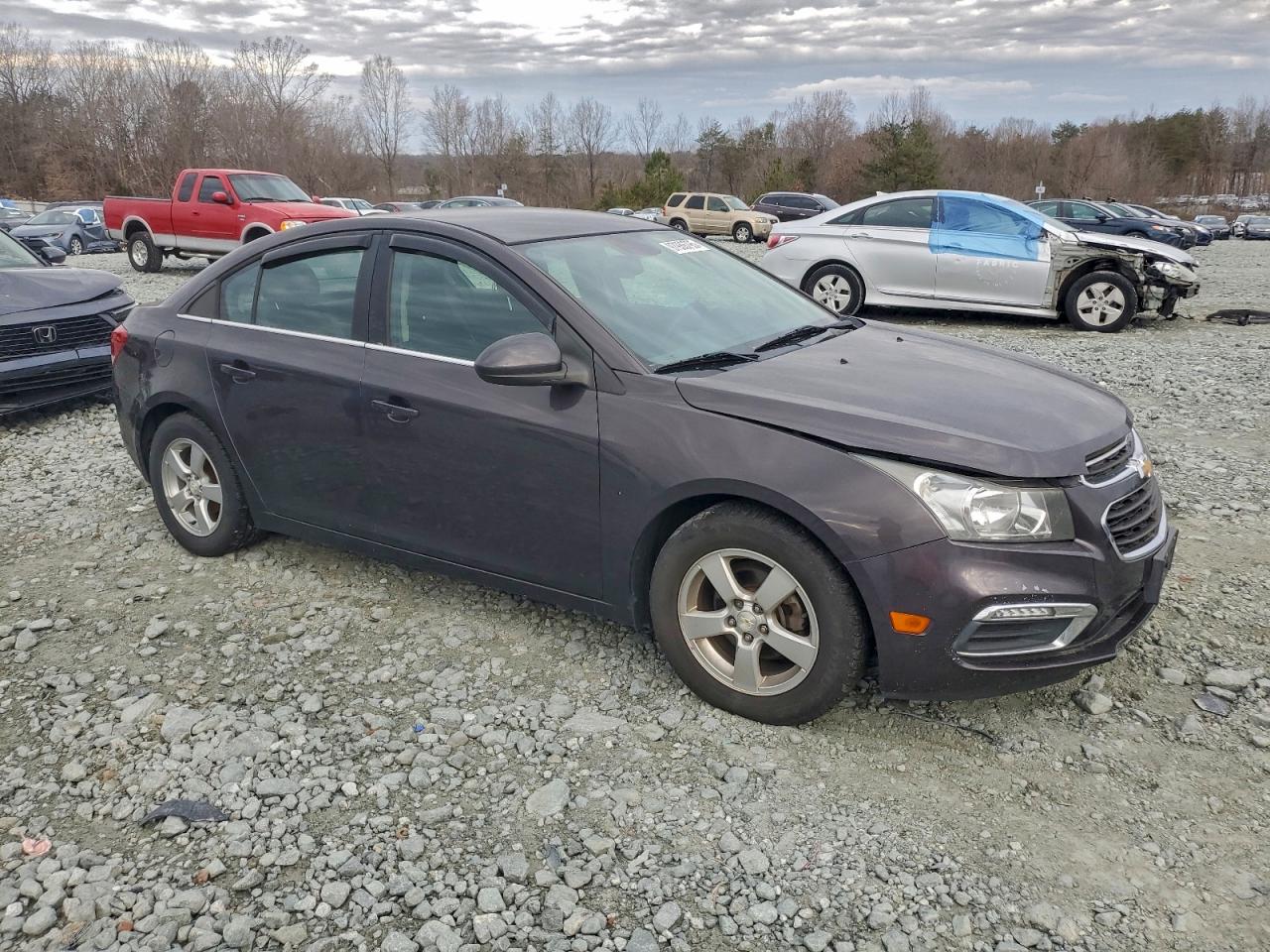 2015 CHEVROLET CRUZE LT photo 4