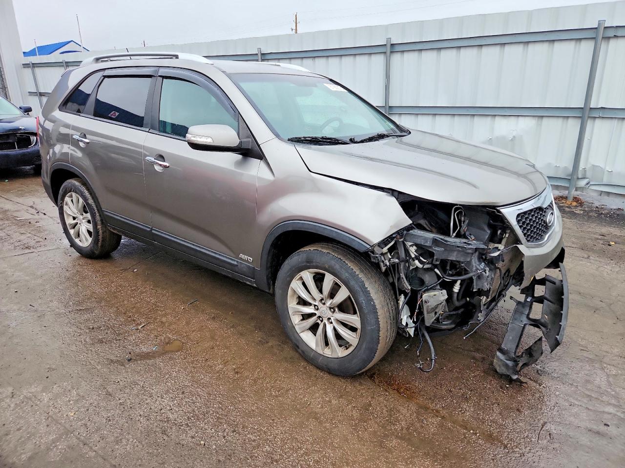 2011 KIA SORENTO EX photo 4