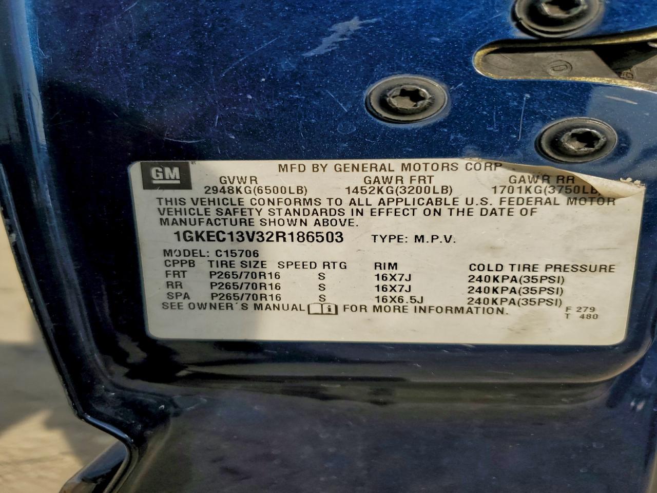 2002 GMC YUKON photo 13