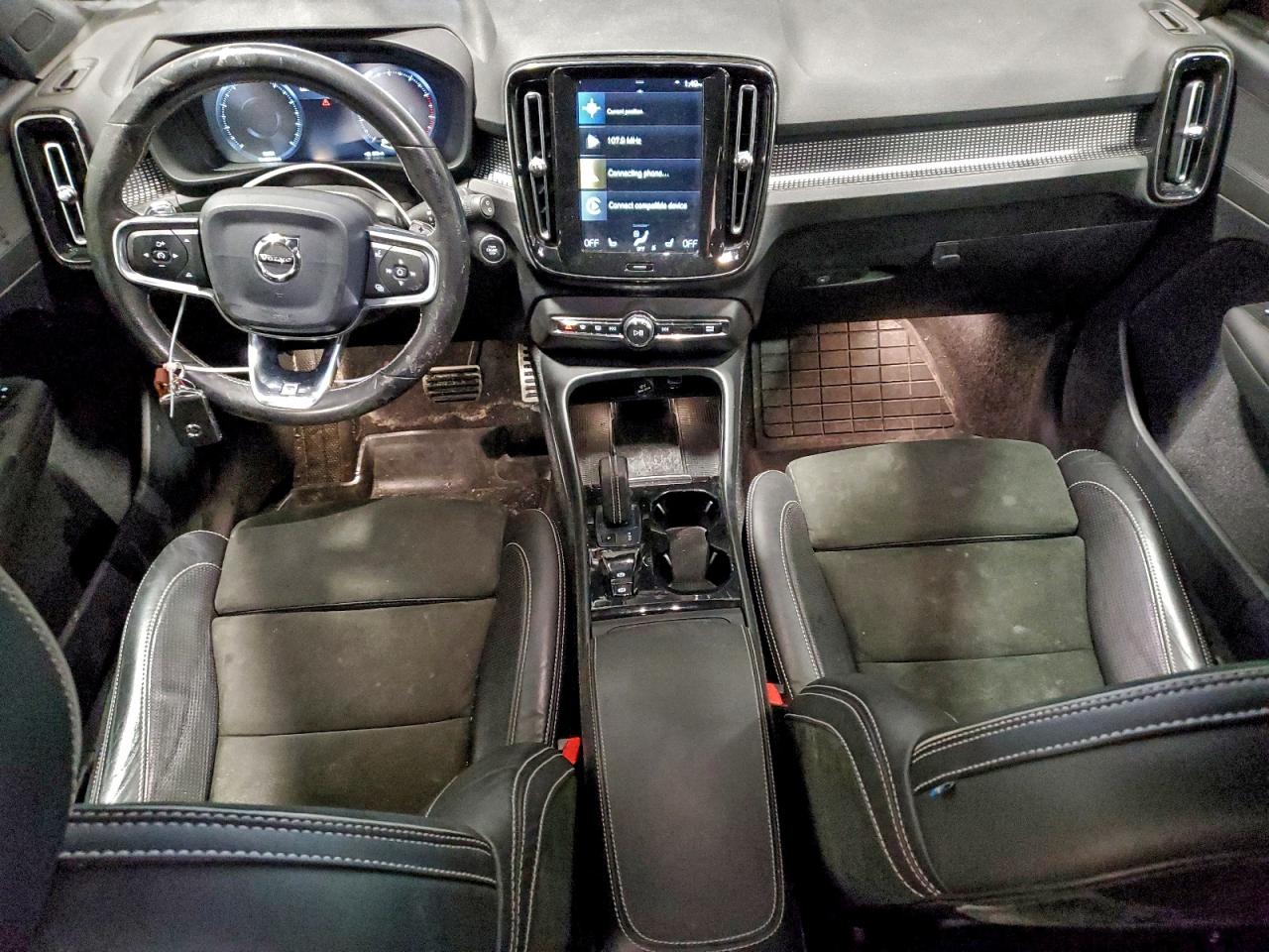 2019 VOLVO XC40 T5 R-DESIGN photo 8