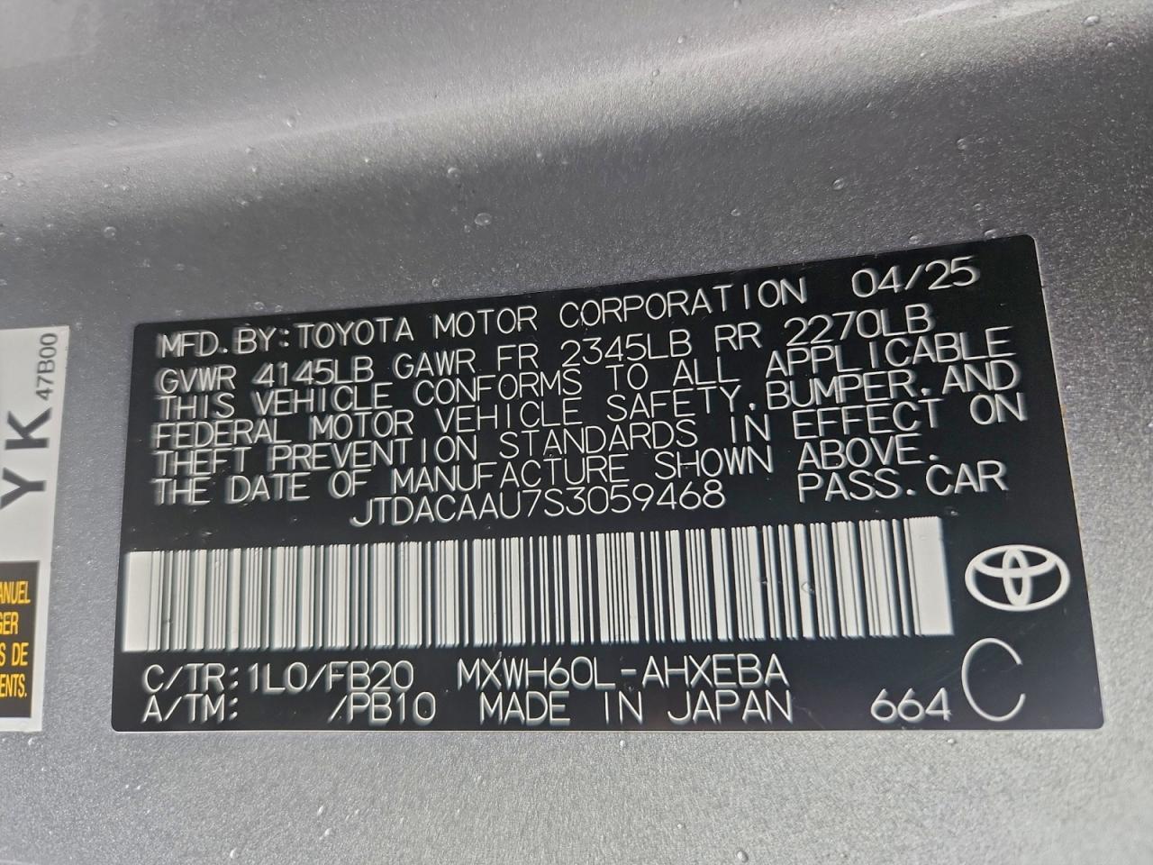 2025 TOYOTA PRIUS LE photo 13