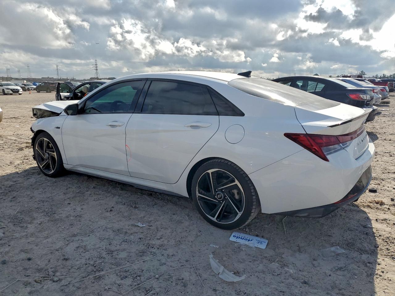 2023 HYUNDAI ELANTRA N LINE photo 2