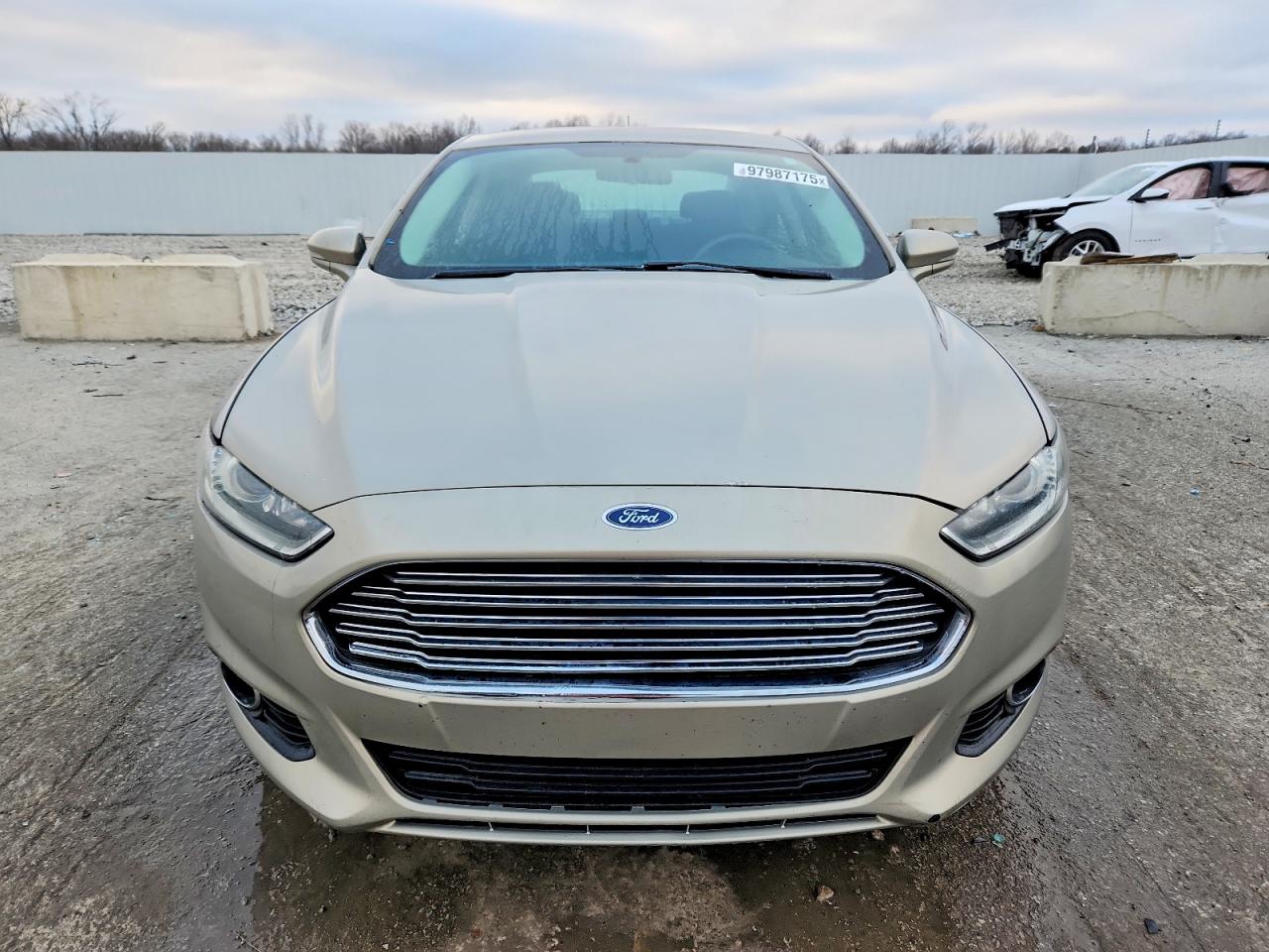 2016 FORD FUSION SE photo 5