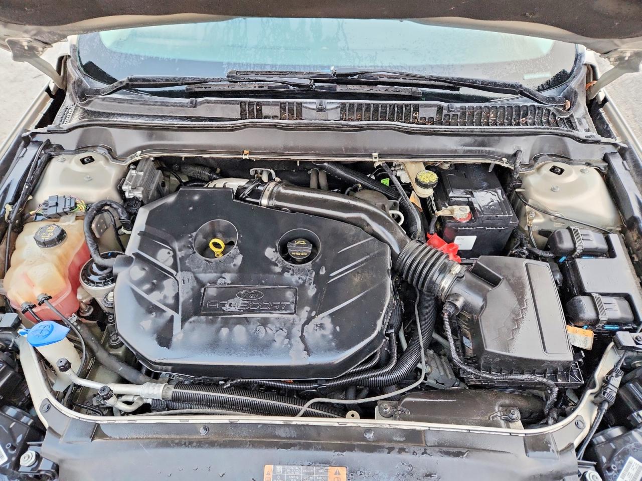 2016 FORD FUSION SE photo 11