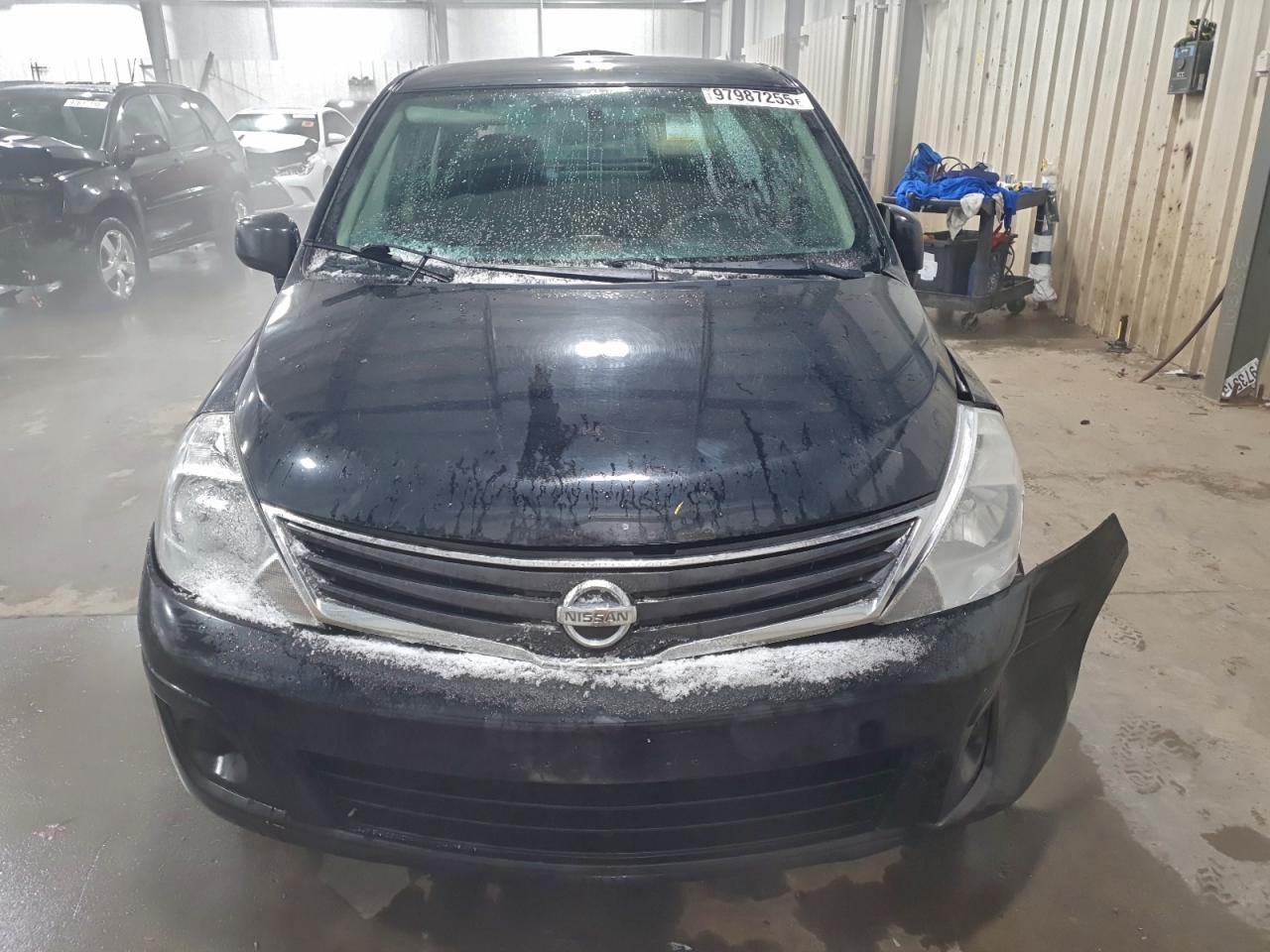 2011 NISSAN VERSA S photo 9