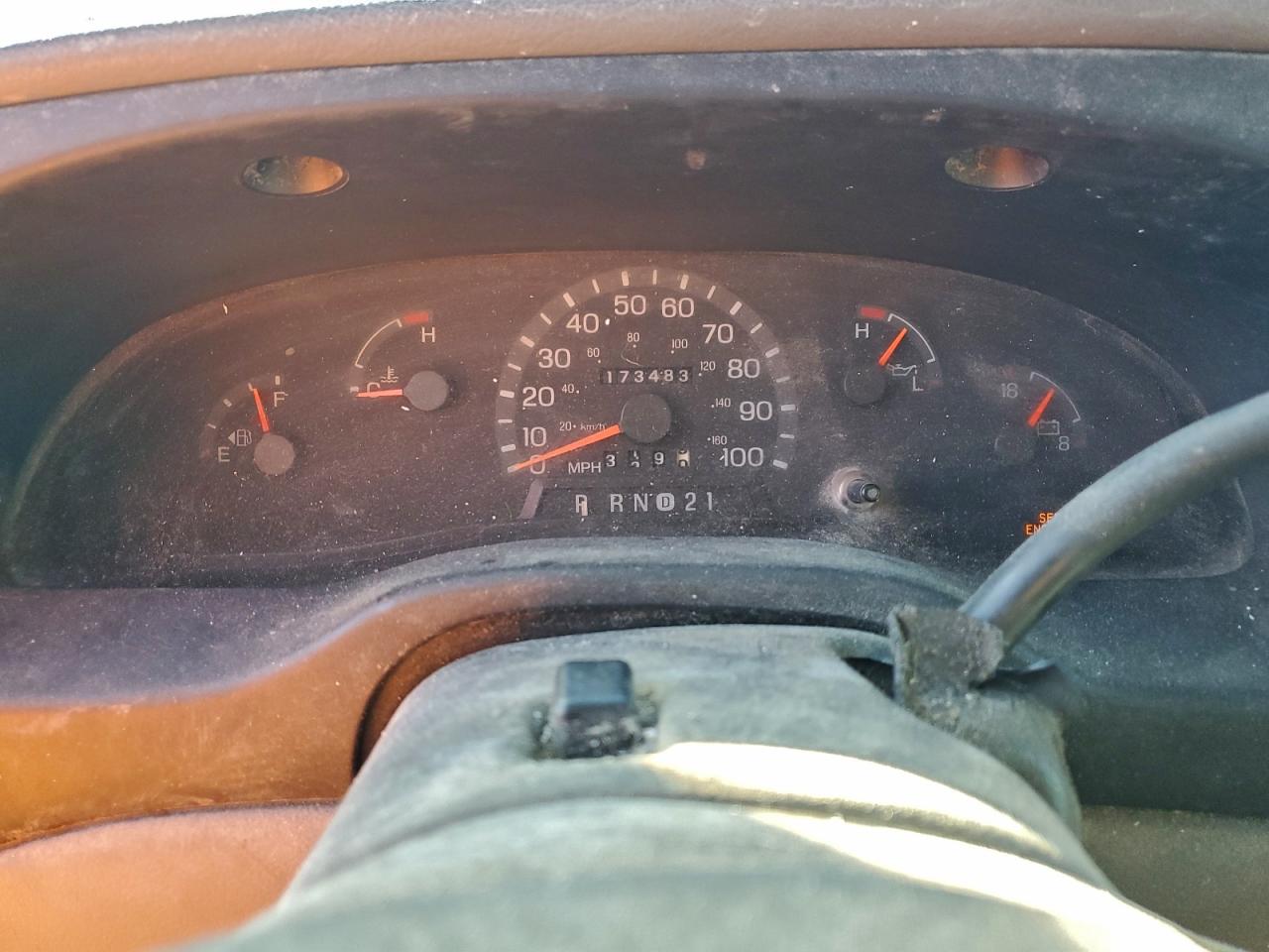 1998 FORD ECONOLINE E150 VAN photo 17