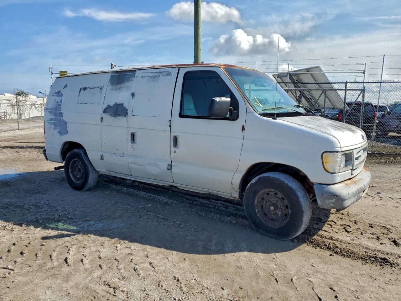 1998 FORD ECONOLINE E150 VAN photo 7