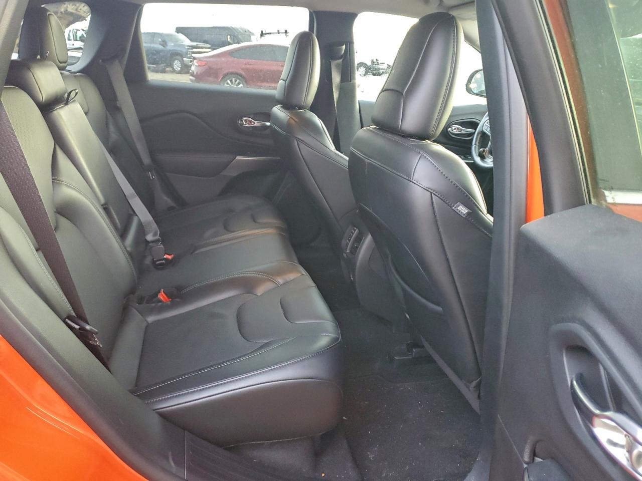 2021 JEEP CHEROKEE LATITUDE LUX photo 11