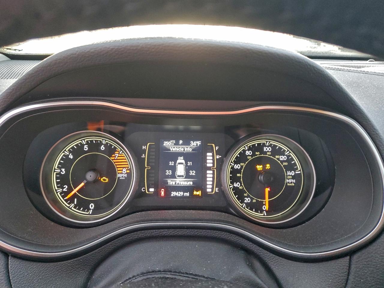 2021 JEEP CHEROKEE LATITUDE LUX photo 9