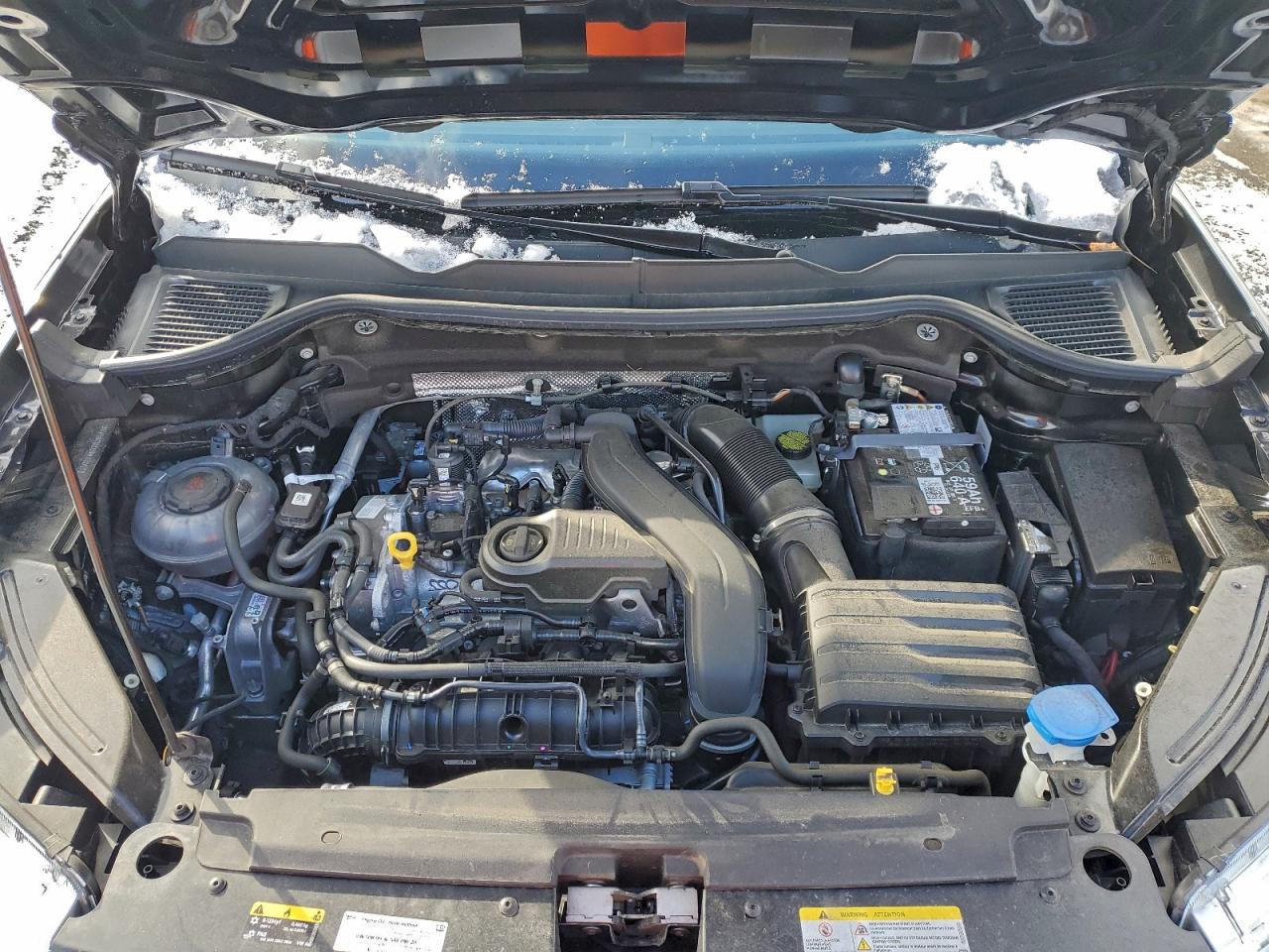 2024 VOLKSWAGEN TAOS SE photo 12