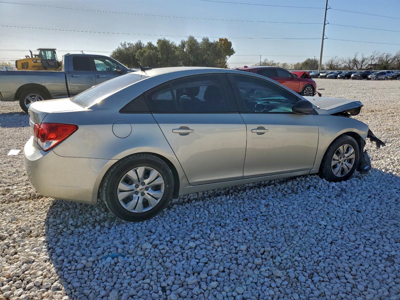 2013 CHEVROLET CRUZE LS photo 3