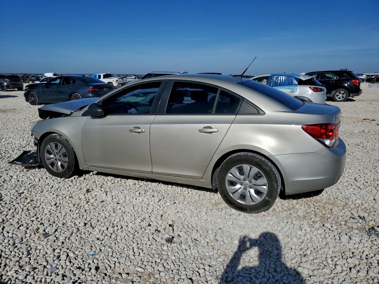 2013 CHEVROLET CRUZE LS photo 2