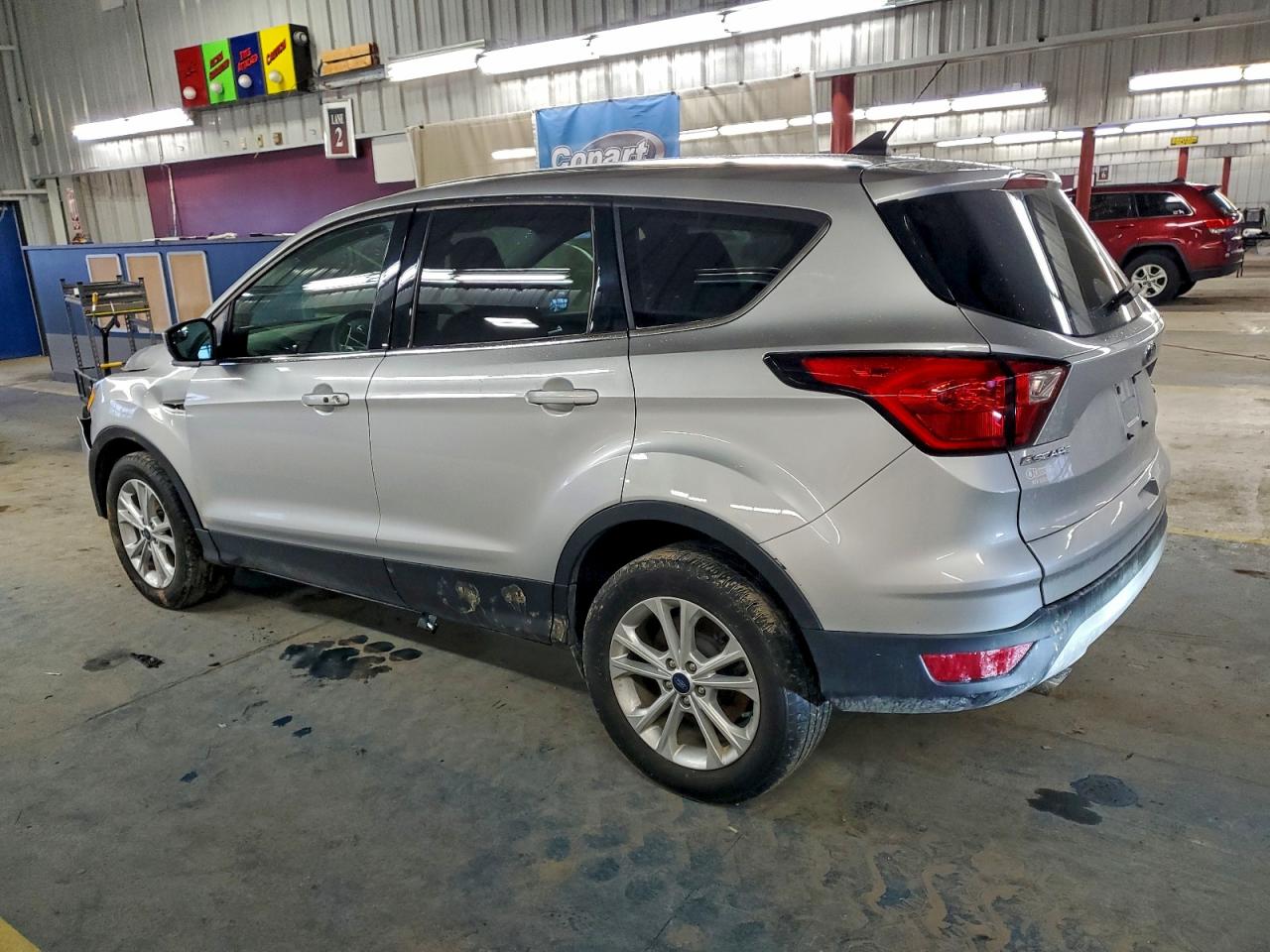 2019 FORD ESCAPE SE photo 2