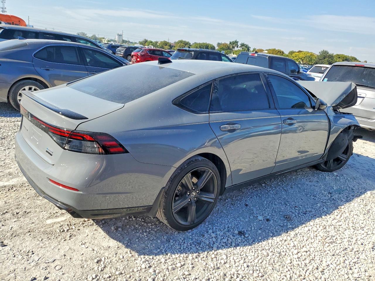 2024 HONDA ACCORD HYBRID SPORT-L photo 3