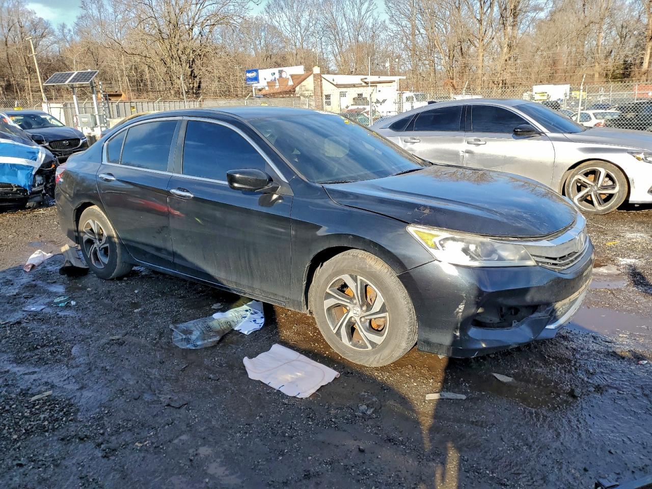 2017 HONDA ACCORD LX photo 4