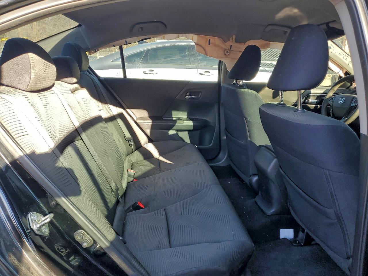 2017 HONDA ACCORD LX photo 10