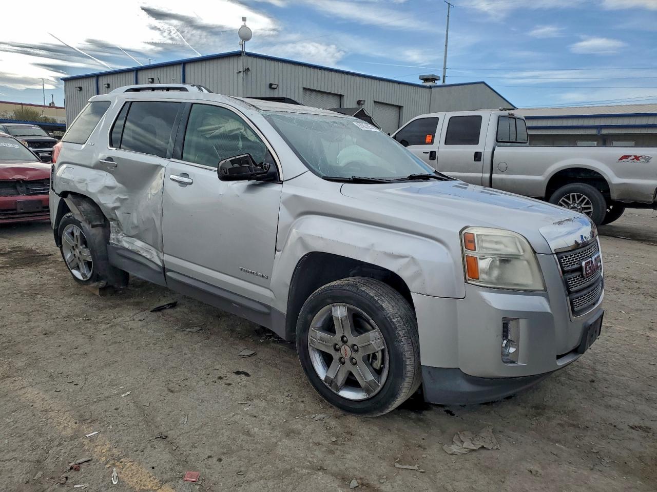 2013 GMC TERRAIN SLT photo 4