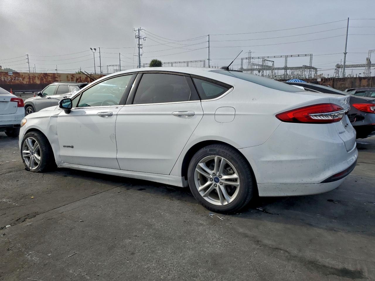 2018 FORD FUSION S HYBRID photo 2