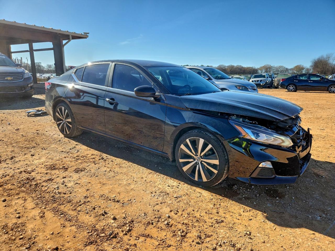 2019 NISSAN ALTIMA SR photo 4
