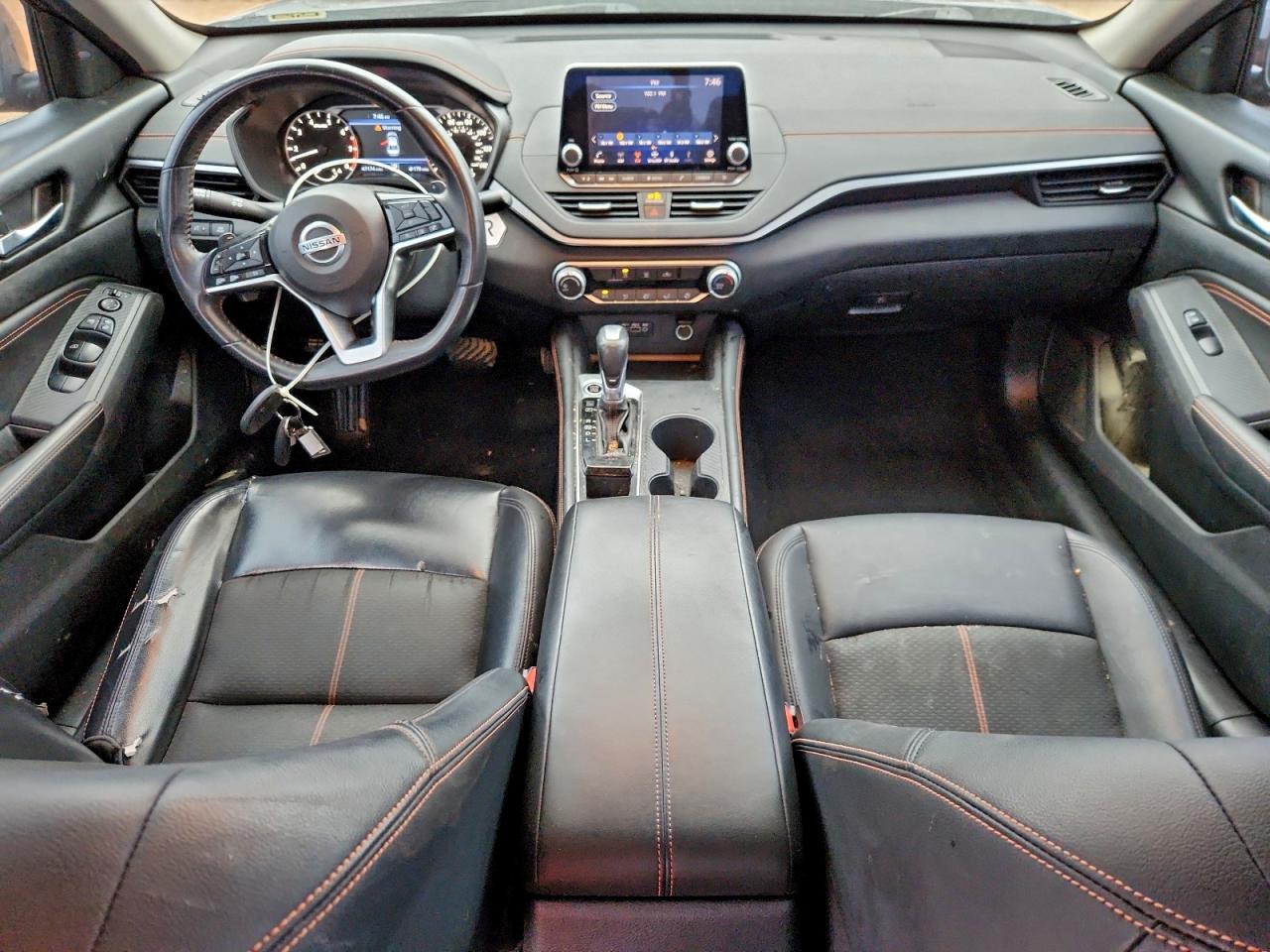 2019 NISSAN ALTIMA SR photo 8