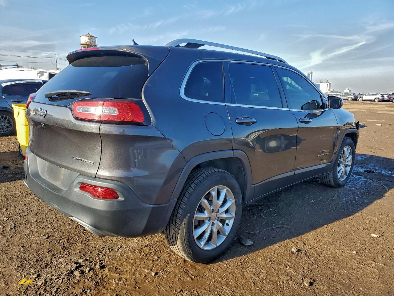 2015 JEEP CHEROKEE LIMITED photo 3
