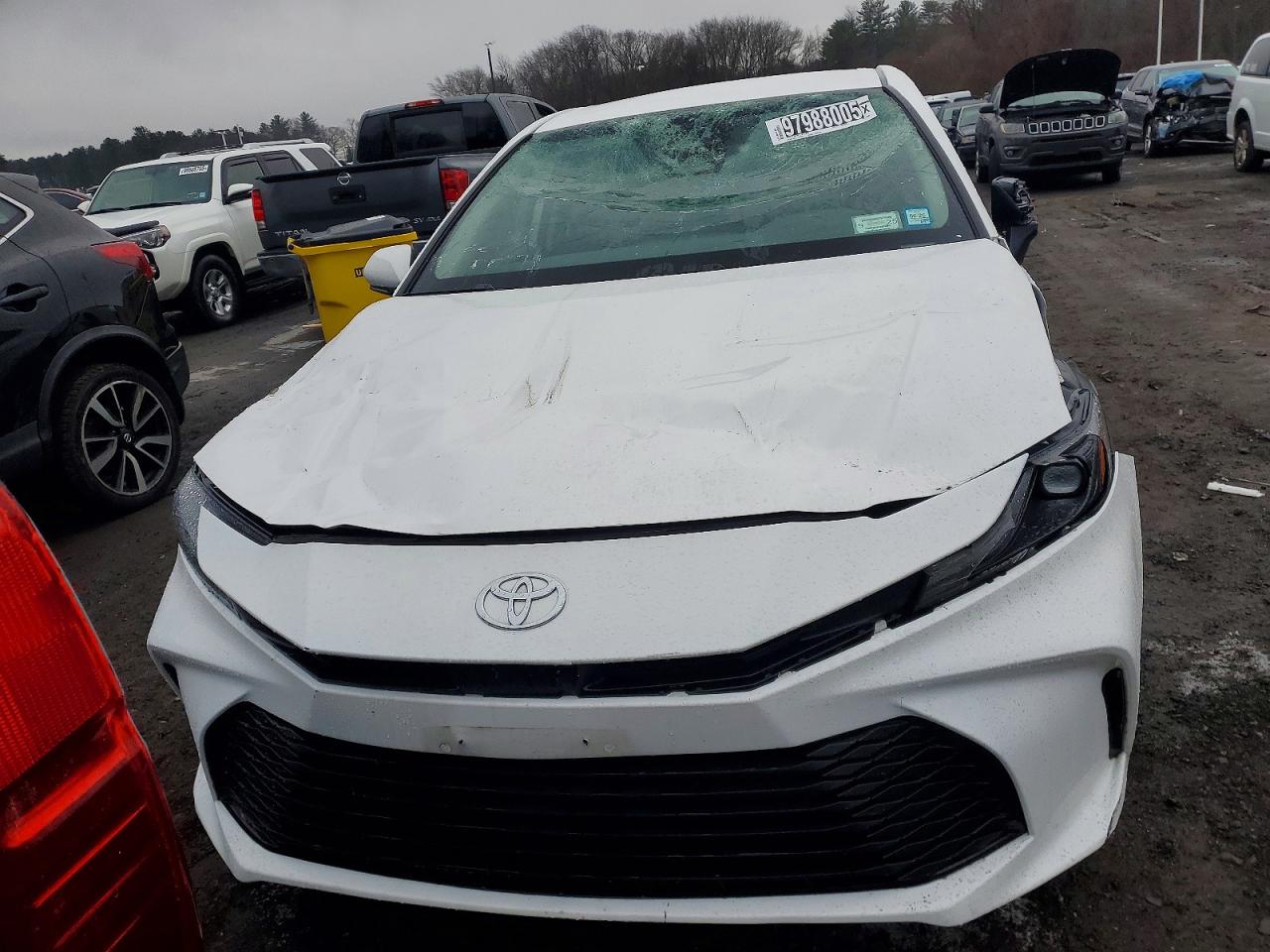 2025 TOYOTA CAMRY XSE photo 9