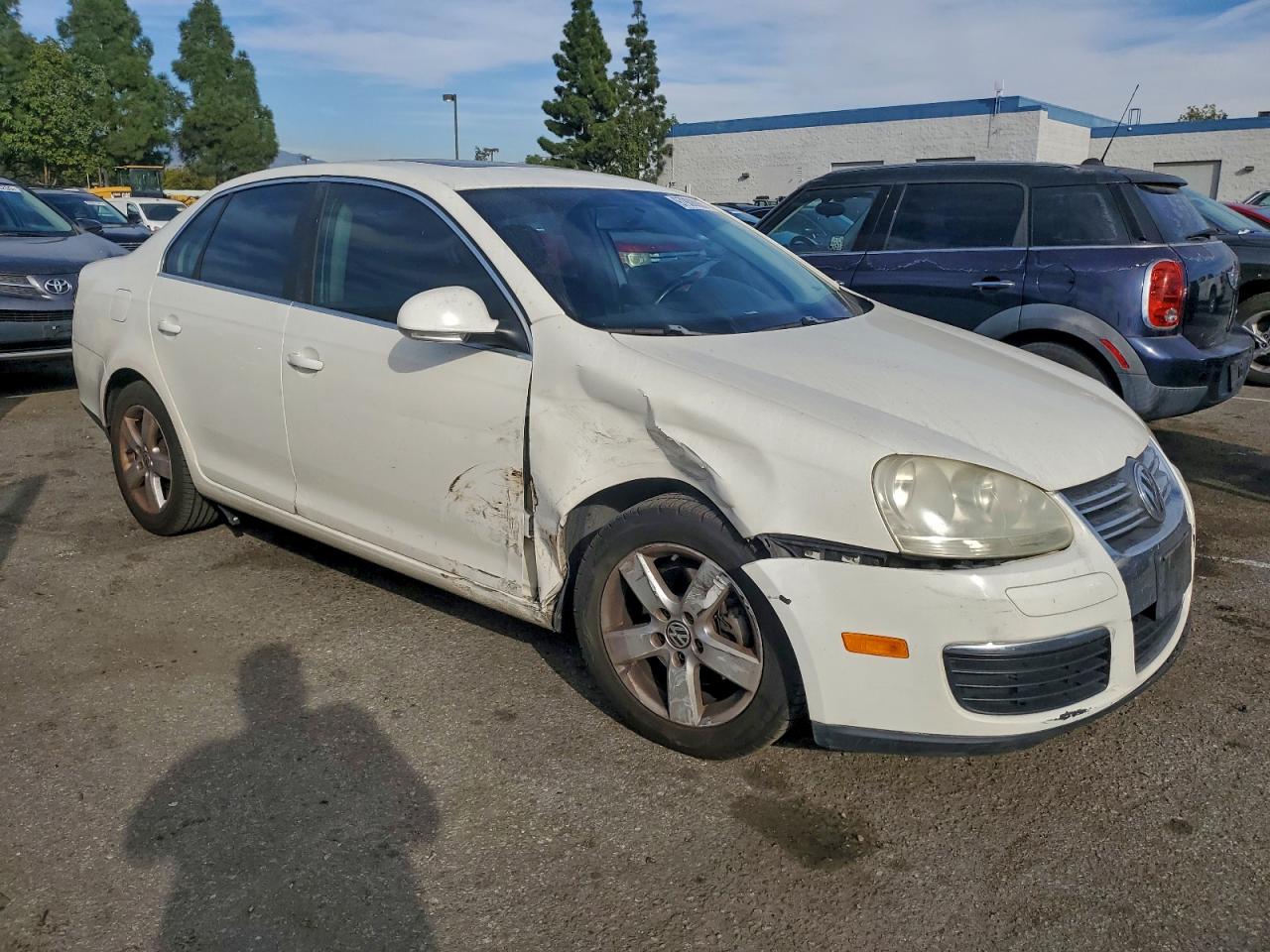 2008 VOLKSWAGEN JETTA SE photo 4