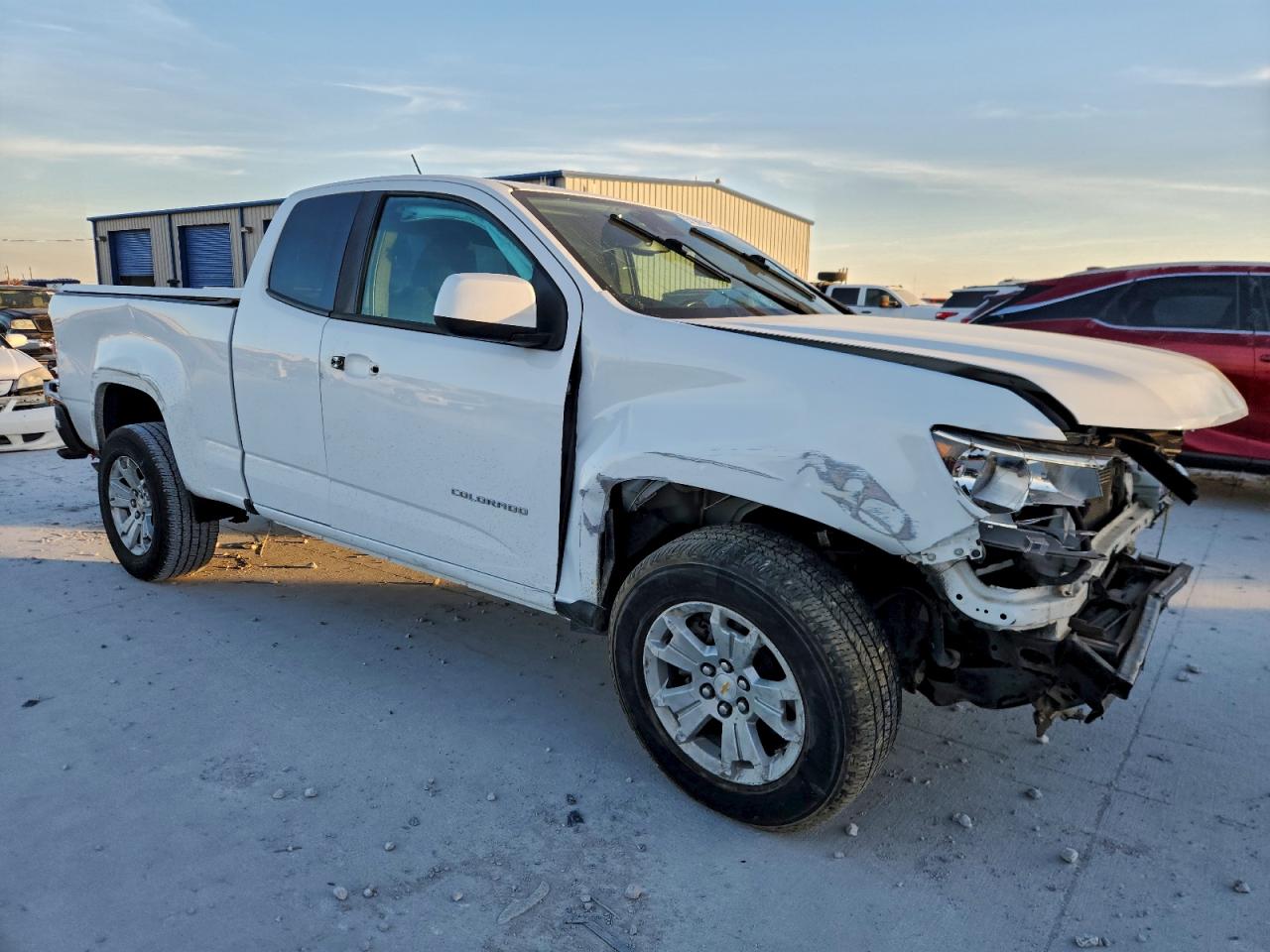 2022 CHEVROLET COLORADO LT photo 4