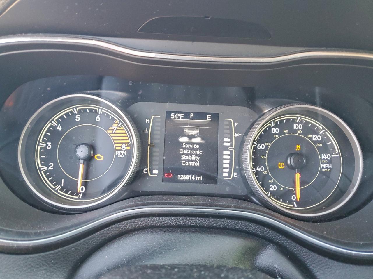 2019 JEEP CHEROKEE LATITUDE PLUS photo 9