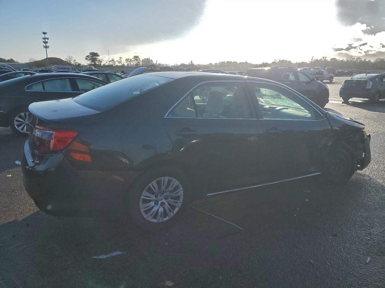 2014 TOYOTA CAMRY HYBRID photo 5
