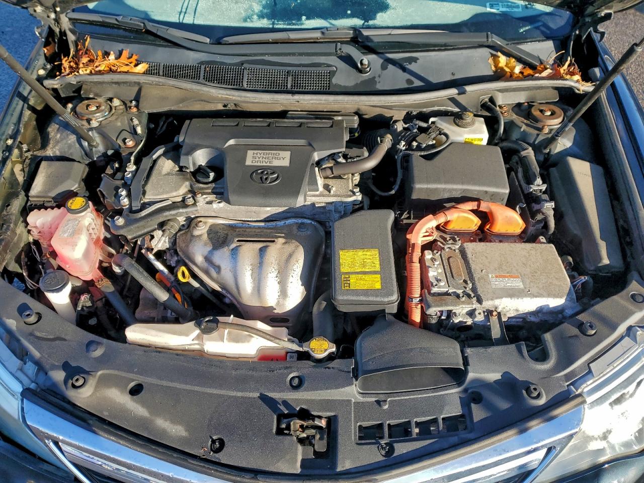 2014 TOYOTA CAMRY HYBRID photo 21