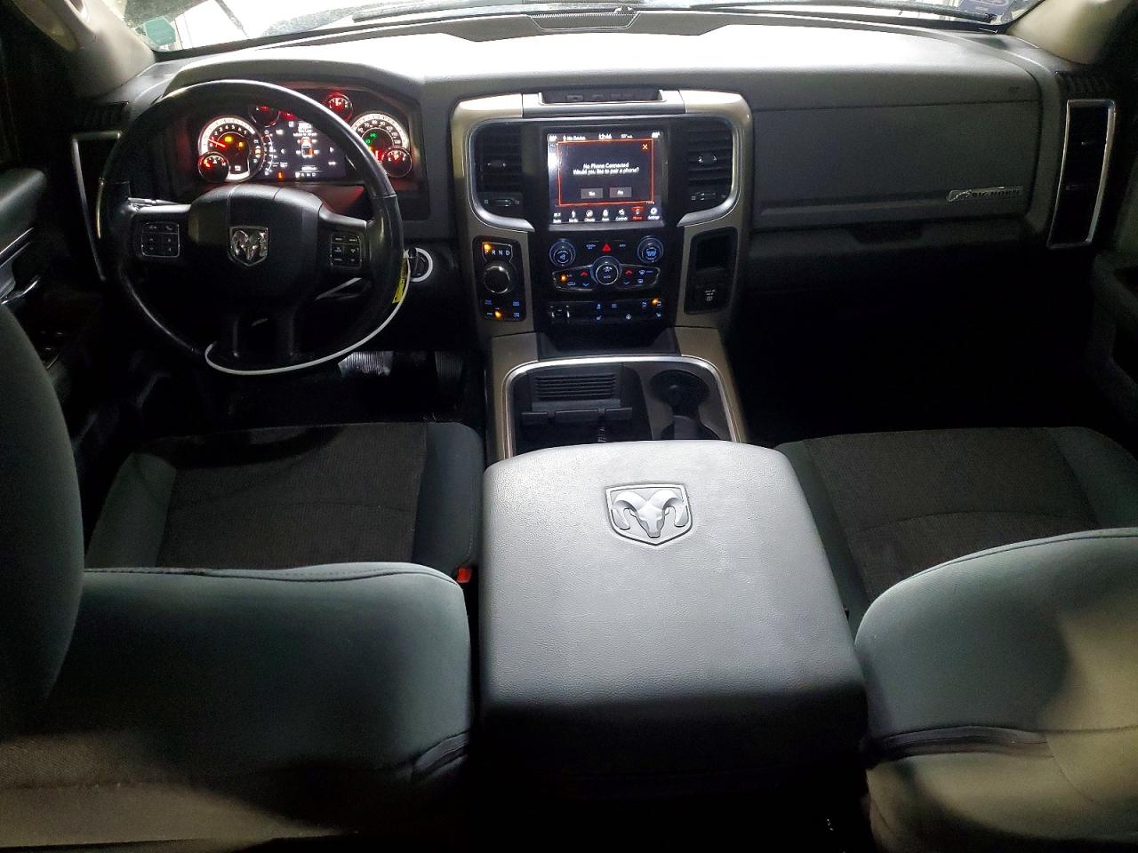 2018 RAM 1500 SLT photo 8